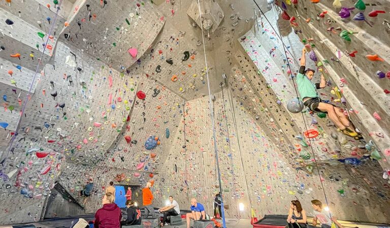 Your Guide to the Best Las Vegas Climbing Gyms » Local Adventurer » Travel Adventures in Las Vegas + World Wide Your Guide to the Best Las Vegas Climbing Gyms » Local Adventurer » Travel Adventures in Las Vegas + World Wide