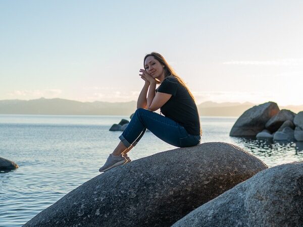 14 Must-Listen Podcasts for Solo Travelers 14 Must-Listen Podcasts for Solo Travelers