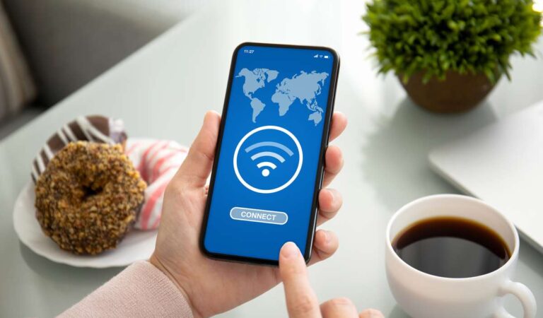 How to Stay Safe and Secure Using Public Wi-Fi How to Stay Safe and Secure Using Public Wi-Fi