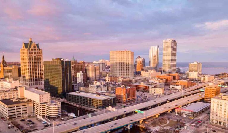 How to Experience Milwaukee Like a Local in 2024 How to Experience Milwaukee Like a Local in 2024