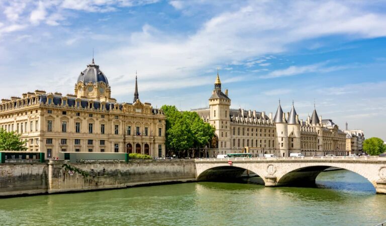 The 8 Best Hotels in Paris (Updated 2024) The 8 Best Hotels in Paris (Updated 2024)